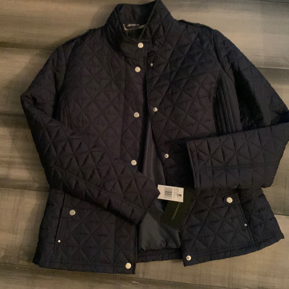 New….Never Worn Quilted Jacket with Pockets